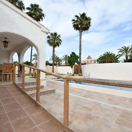 Hébergement de vacances Chalet Playa Flamenca *