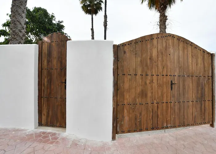 Chalet Playa Flamenca * Плайя-Фламенка